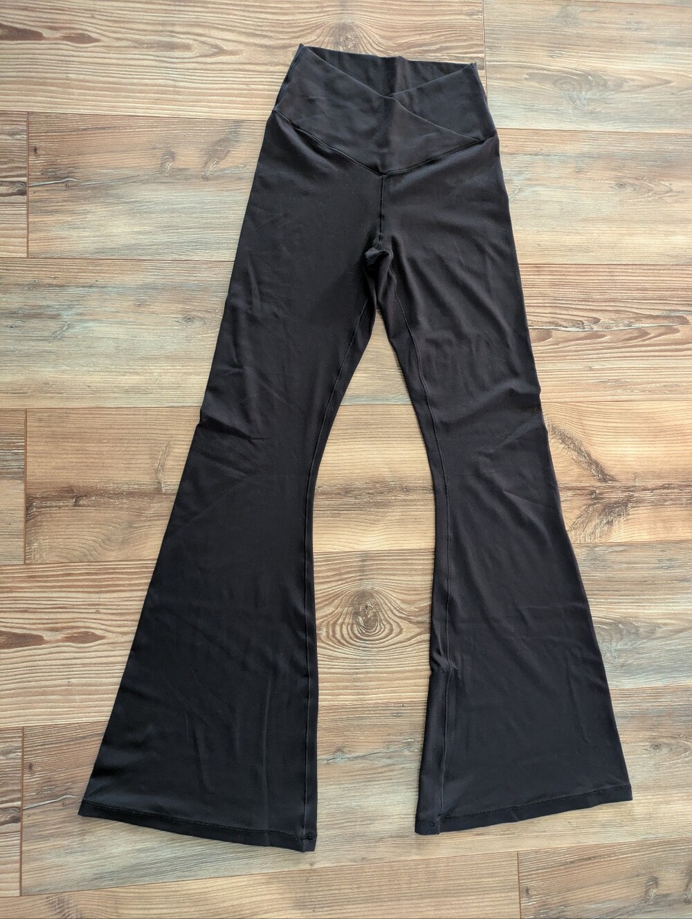 Offline By Aerie Real Me High Rise Wide Leg Flare Black Pants Leggings Medium